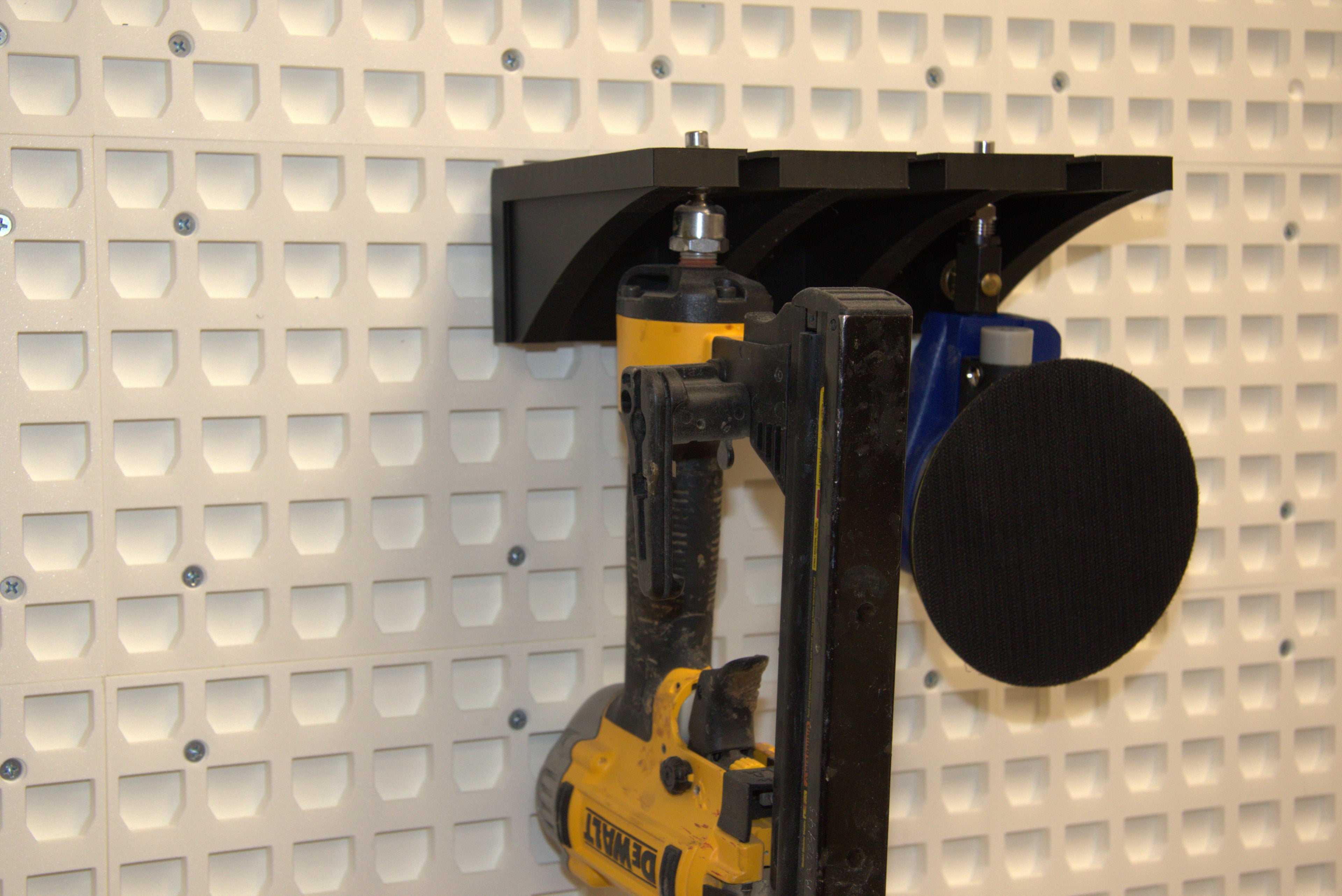 1/4" Numeric Tool Holder