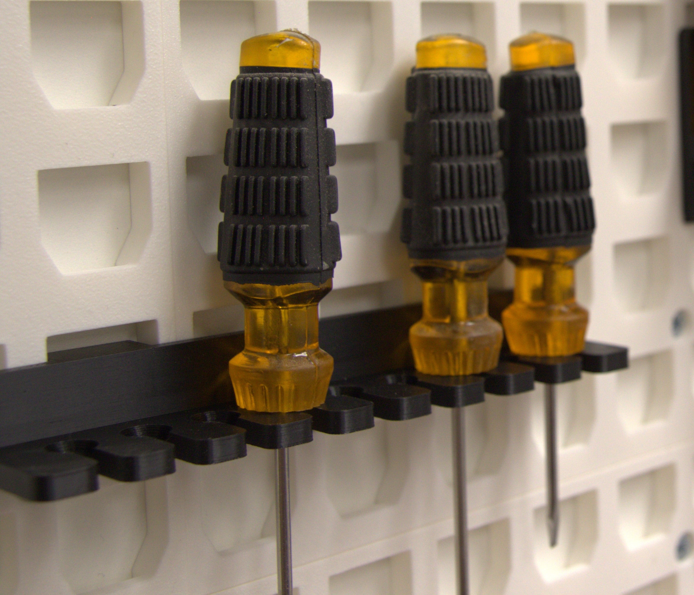 Rounded Screwdriver Holder (Small)